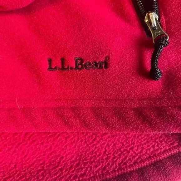 Vintage Women’s Size Medium Red  and Black Fleece Zip Up - Picture 2 of 5